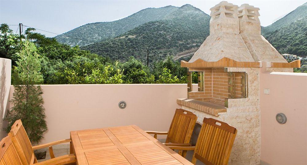 Pantheon Villas&Suites Vlikhádha Esterno foto