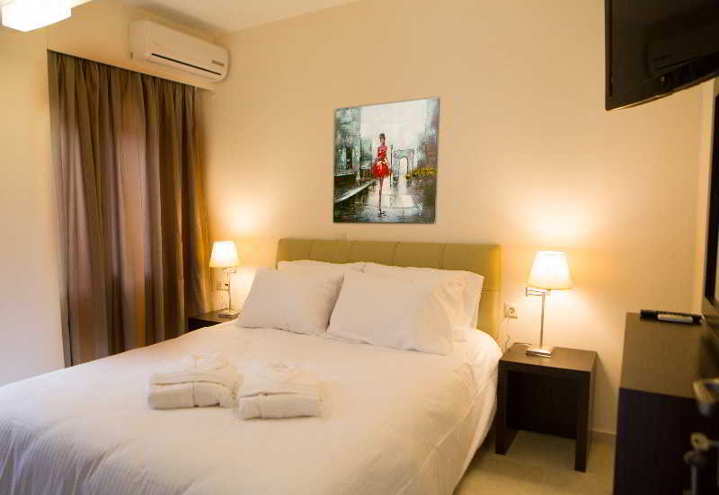Pantheon Villas&Suites Vlikhádha Esterno foto
