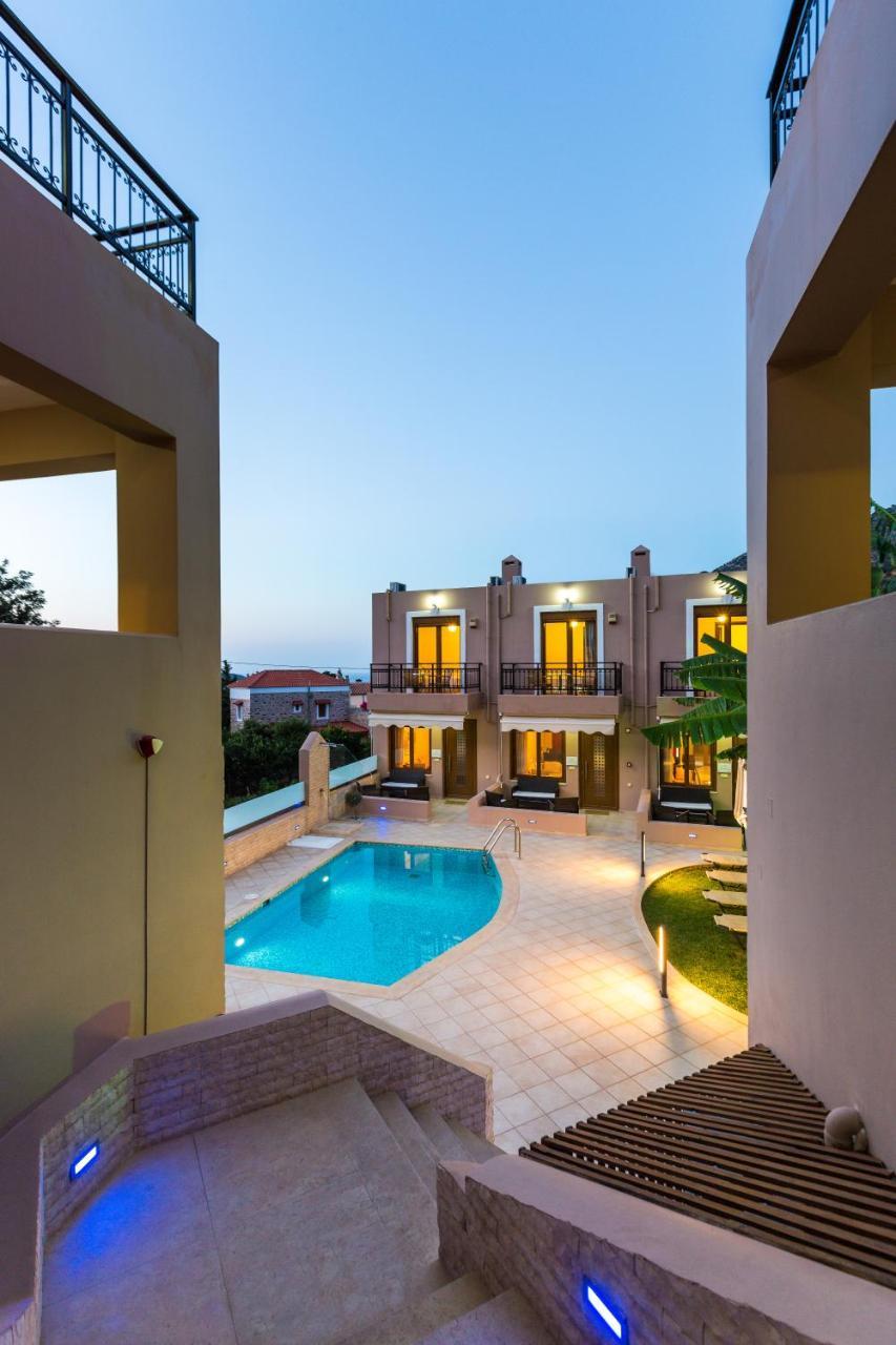Pantheon Villas&Suites Vlikhádha Esterno foto